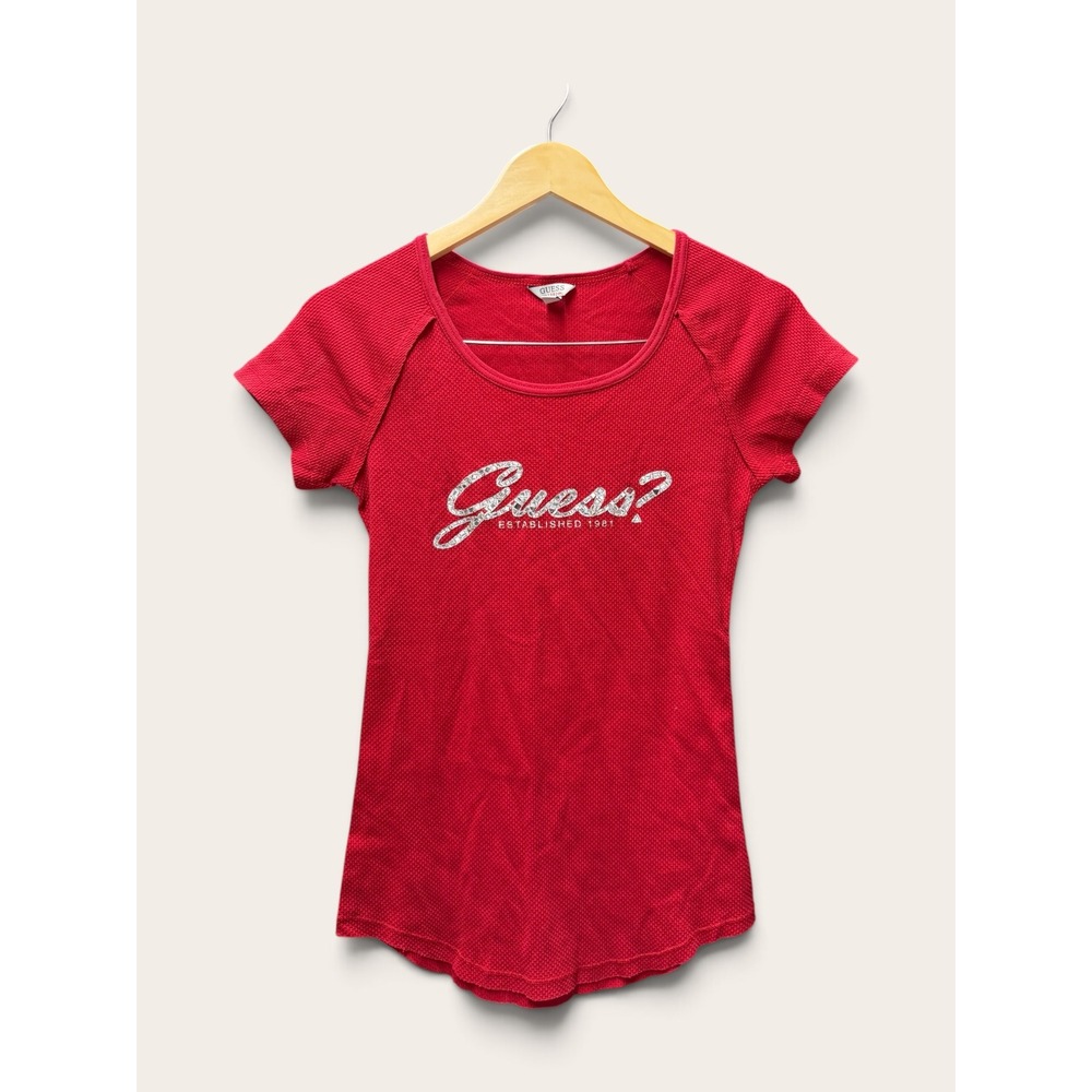 GUESS Red Waffle Knit Rhinestone Logo Graphic Tee Shirt Womens Medium EUC